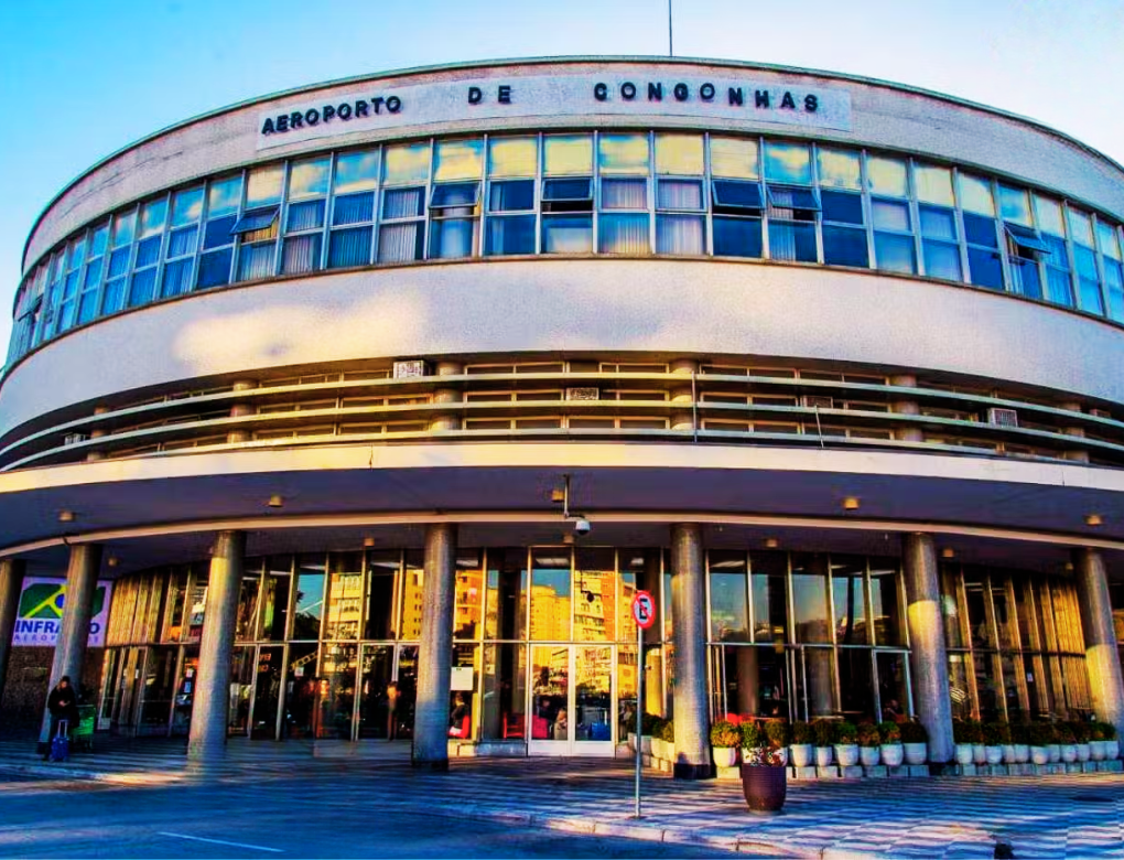 Terminal de passageiros do Aeroporto de Congonhas — Transfer e Traslado CHM Transportes