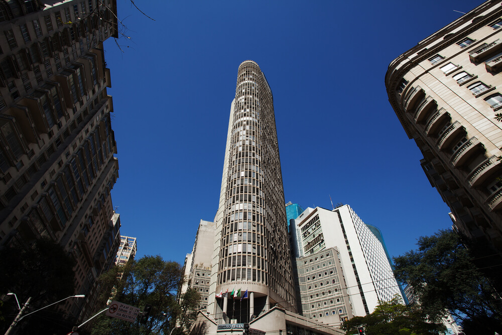 Terraço Itália, no alto do Edifício Itália, em São Paulo — City Tour CHM Transportes